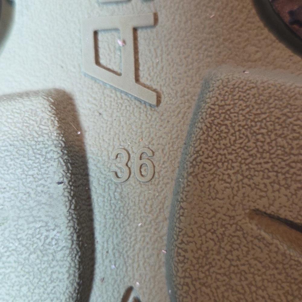 ASH SANDAL Green and Cream - Picture 6 of 10